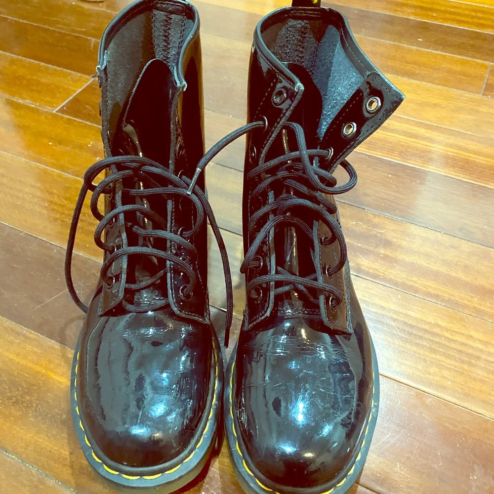 Dr. Martens boots size 10 women’s